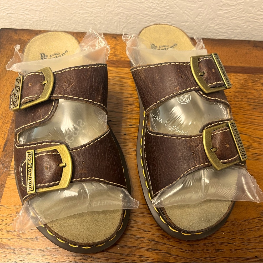 NEW! Vintage Dr Martens Sandal Slides Women’s size 40.5